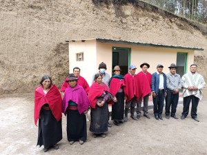 Neue sanitäre Anlage für Chacabamba Pilahuaico 