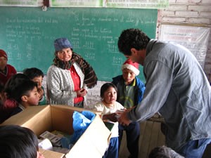 Entrega de útiles escolares