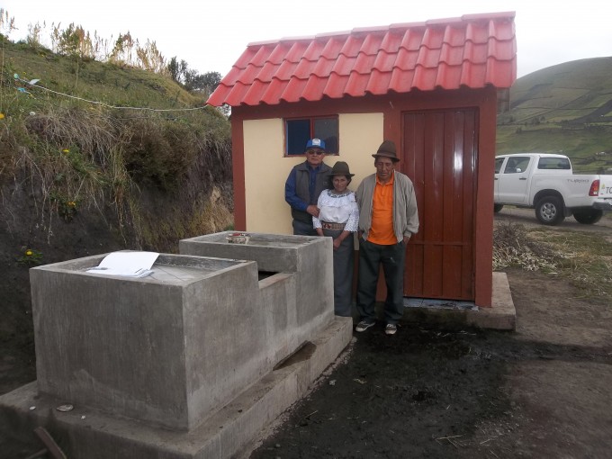 Bathrooms and laundry in Chacabamba Chico Cagrín