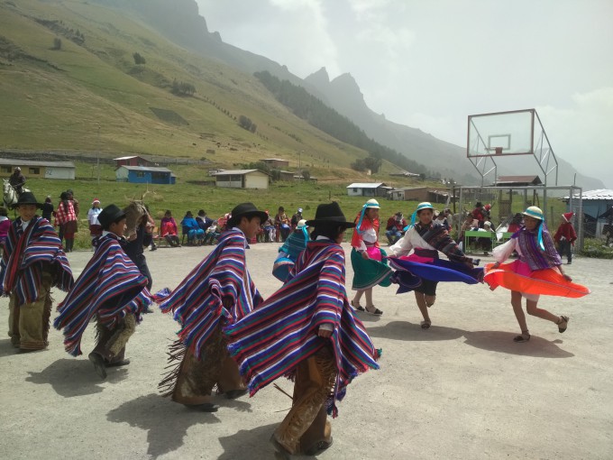 Actividades navideñas en las escuelas de Colta-Guamote