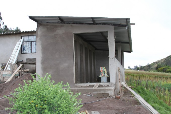 Avanza la construcción de la bateria sanitaria de Secao