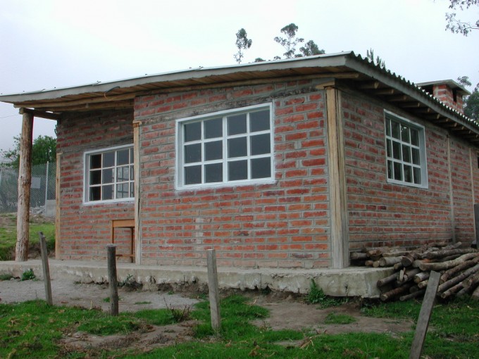 PROGETTO SIGCHOS / SAN MIGUELITO - Haus der Alten