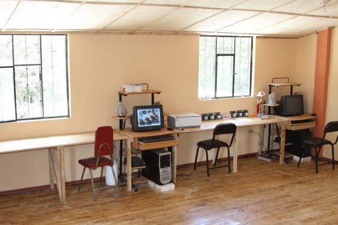 New computer room for the school in Tepeyac Bajo