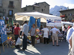 Mercato delle occasioni di Bormio per sostenere Ayuda Directa