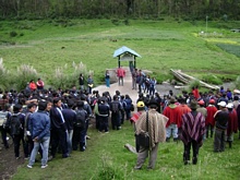 Viele Menschen nahmen an der Einweihungszeremonie teil