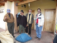 Il primo agricoltore che ha venduto la sua lana con Padre Antonio e Kleber