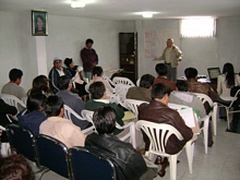 Algunos momentos de la reunión del 4 de diciembre del 2008