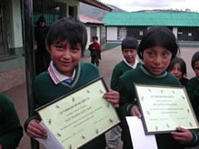 3. Platz: Doris Beatriz, 4. Platz: David Rolando - beide von der Schule La Esperanza Chimborazo