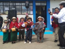 La presentación de los niños y niñas de Ambrosio Lasso