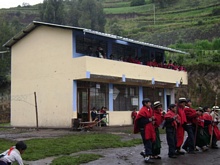 El aula servirá como sala de computo y dirección de la escuela